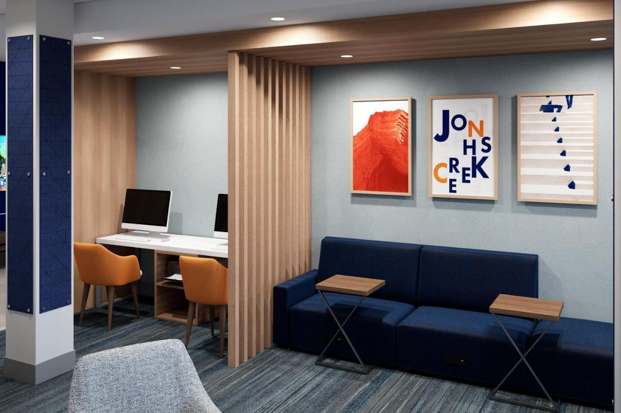 Holiday Inn Express - Cabot By Ihg Exteriör bild
