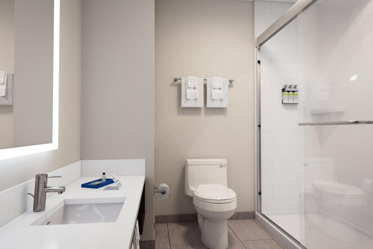 Holiday Inn Express - Cabot By Ihg Exteriör bild